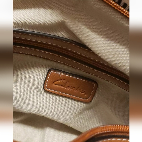 Clarks Blue White Fringed Leather Purse Tote Shoulder Bag EUC - Picture 5 of 8